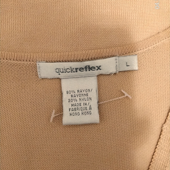 Quick Reflex (L) thin knit - NWOT - Picture 4 of 6